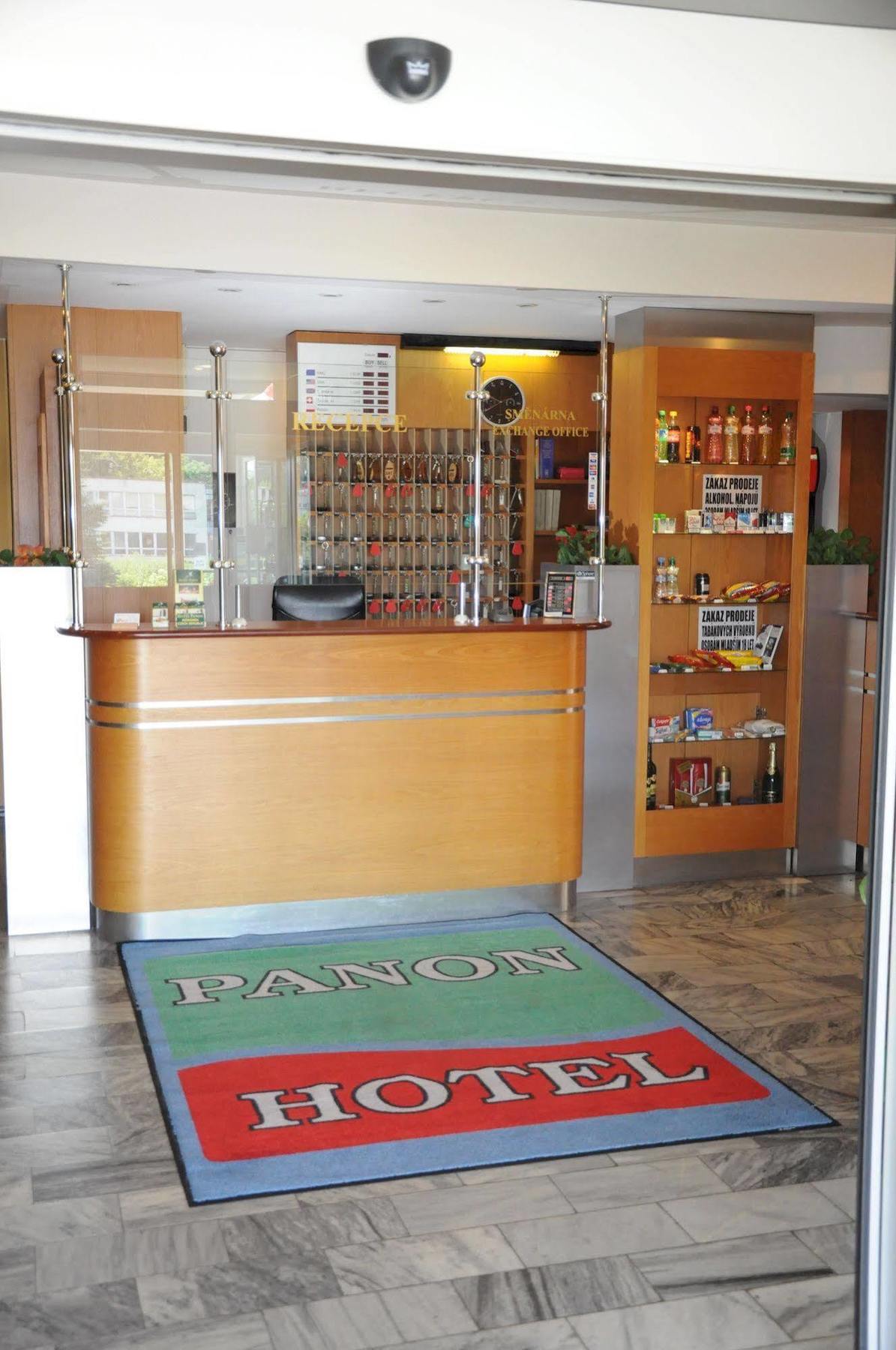 Hotel Panon Hodonín Eksteriør billede
